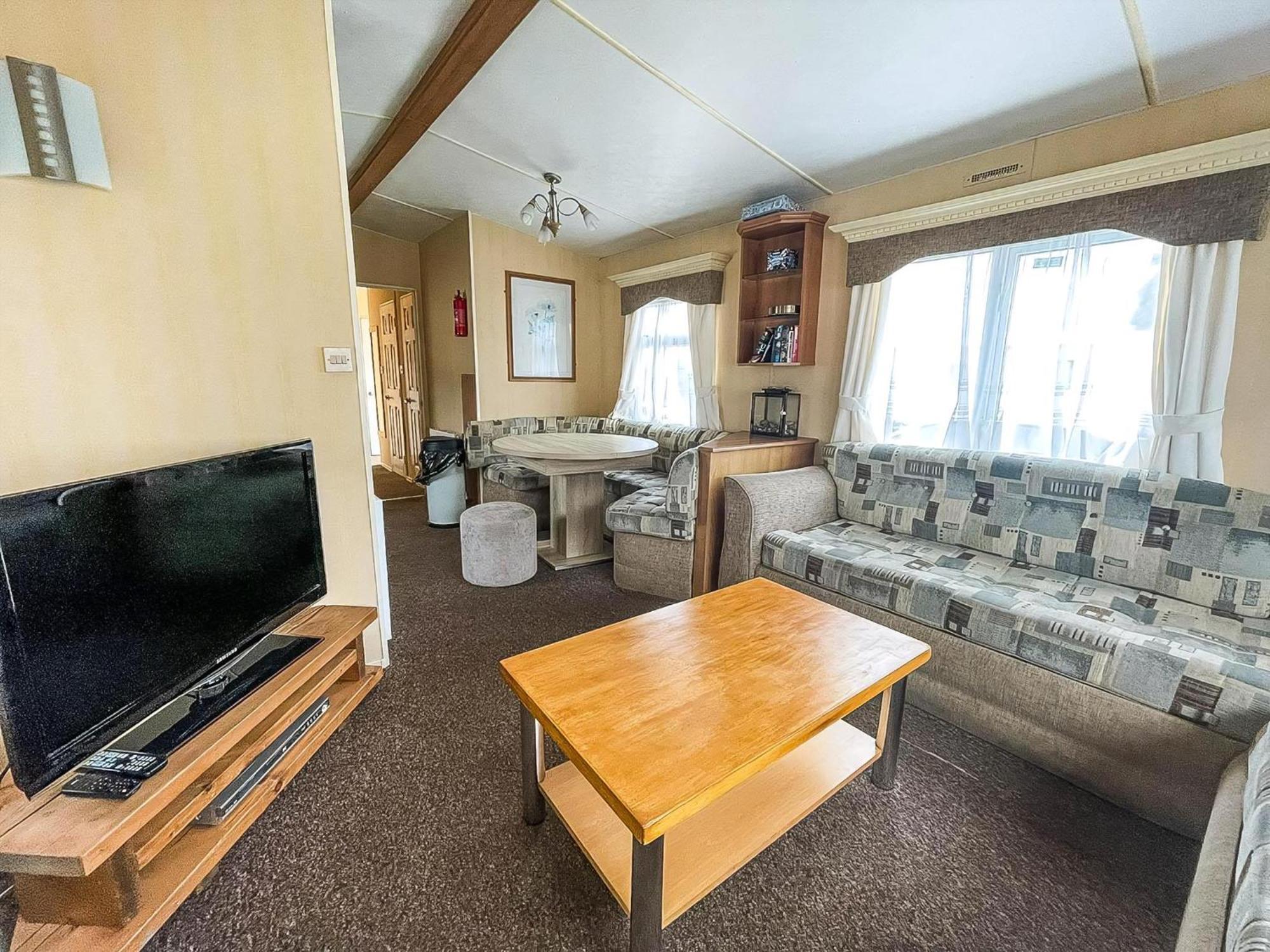 Superb Caravan By The Seaside In Kessingland, Suffolk Ref 90040Sg Benacre ภายนอก รูปภาพ