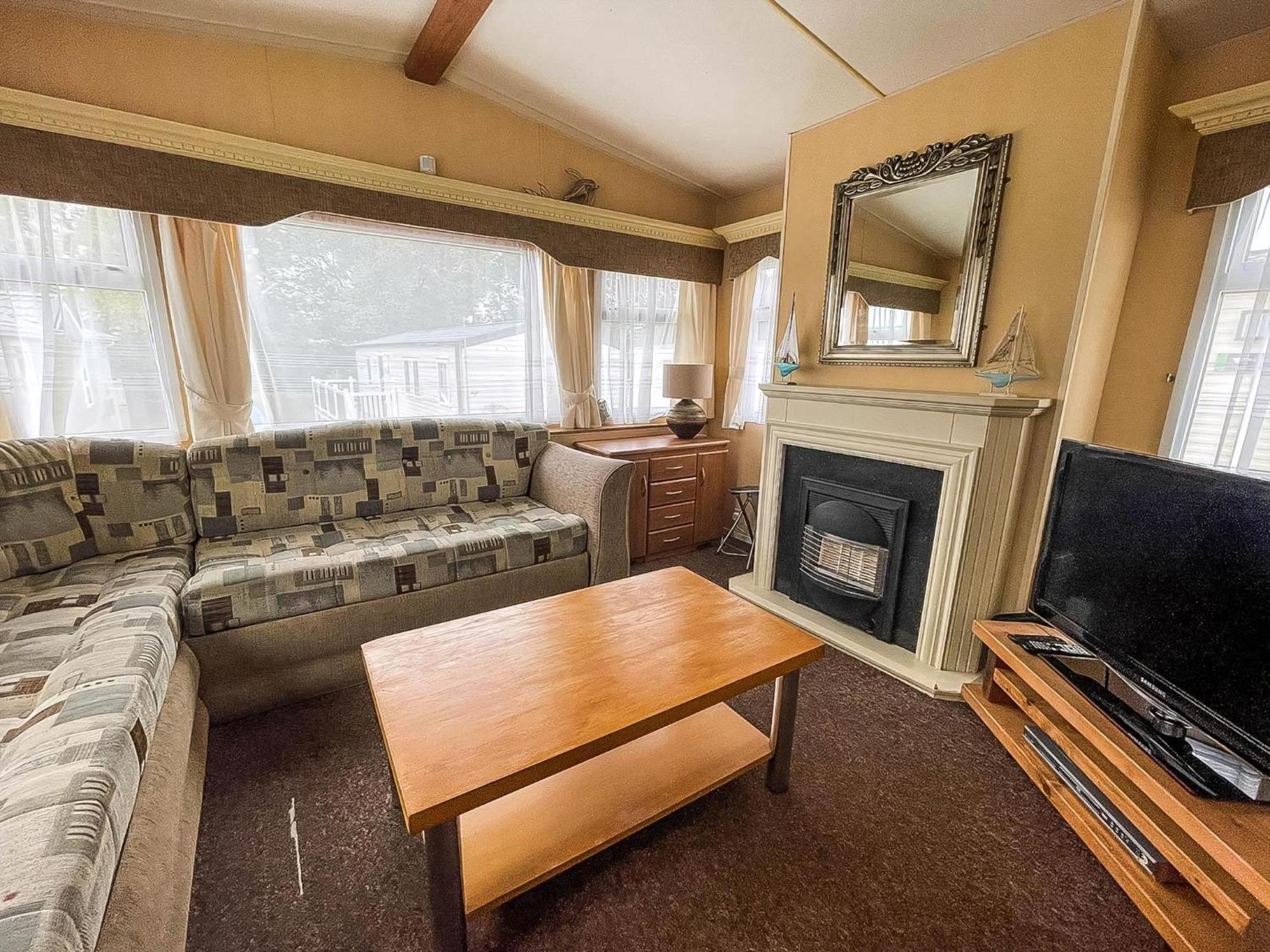 Superb Caravan By The Seaside In Kessingland, Suffolk Ref 90040Sg Benacre ภายนอก รูปภาพ