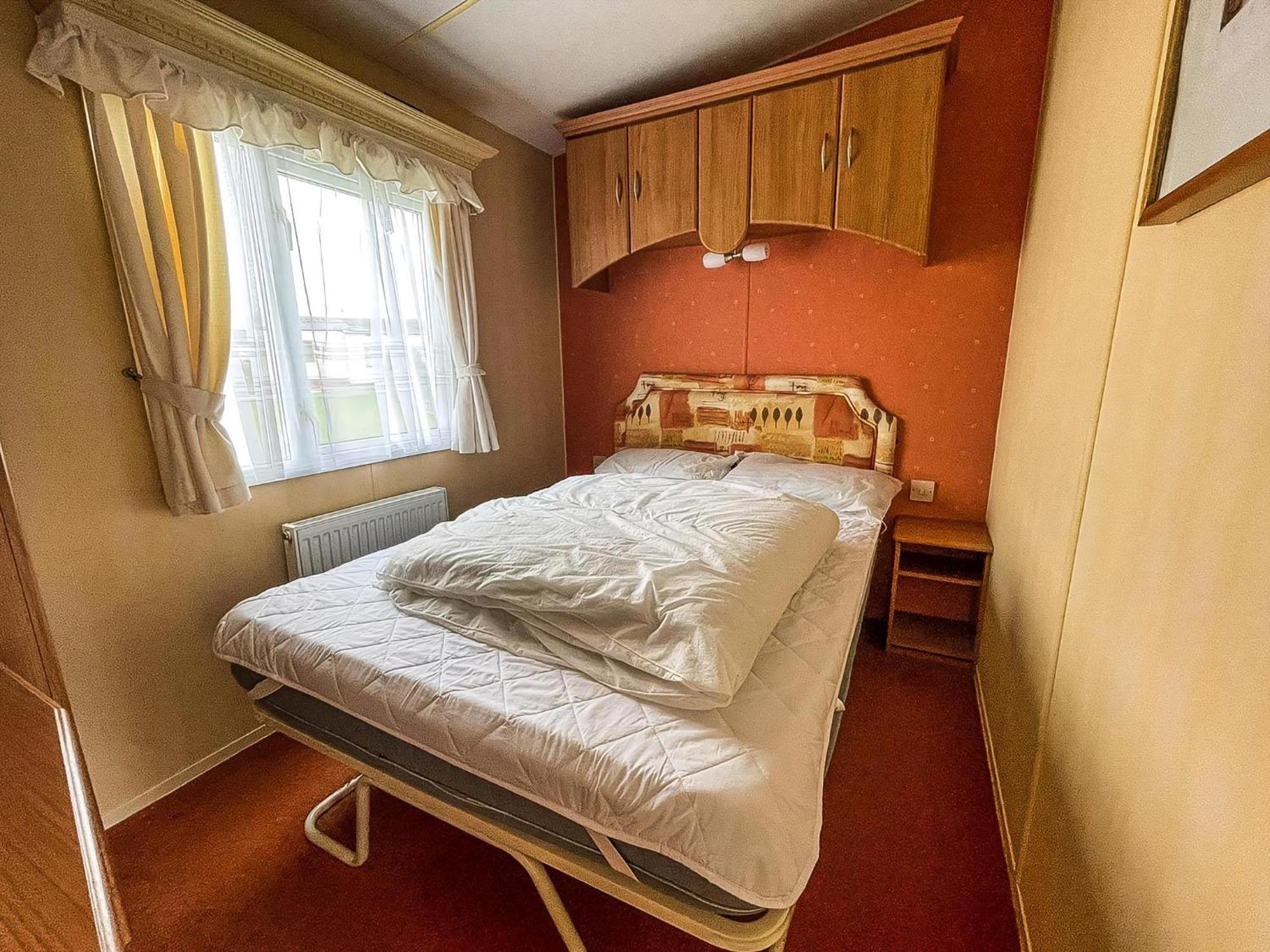 Superb Caravan By The Seaside In Kessingland, Suffolk Ref 90040Sg Benacre ภายนอก รูปภาพ